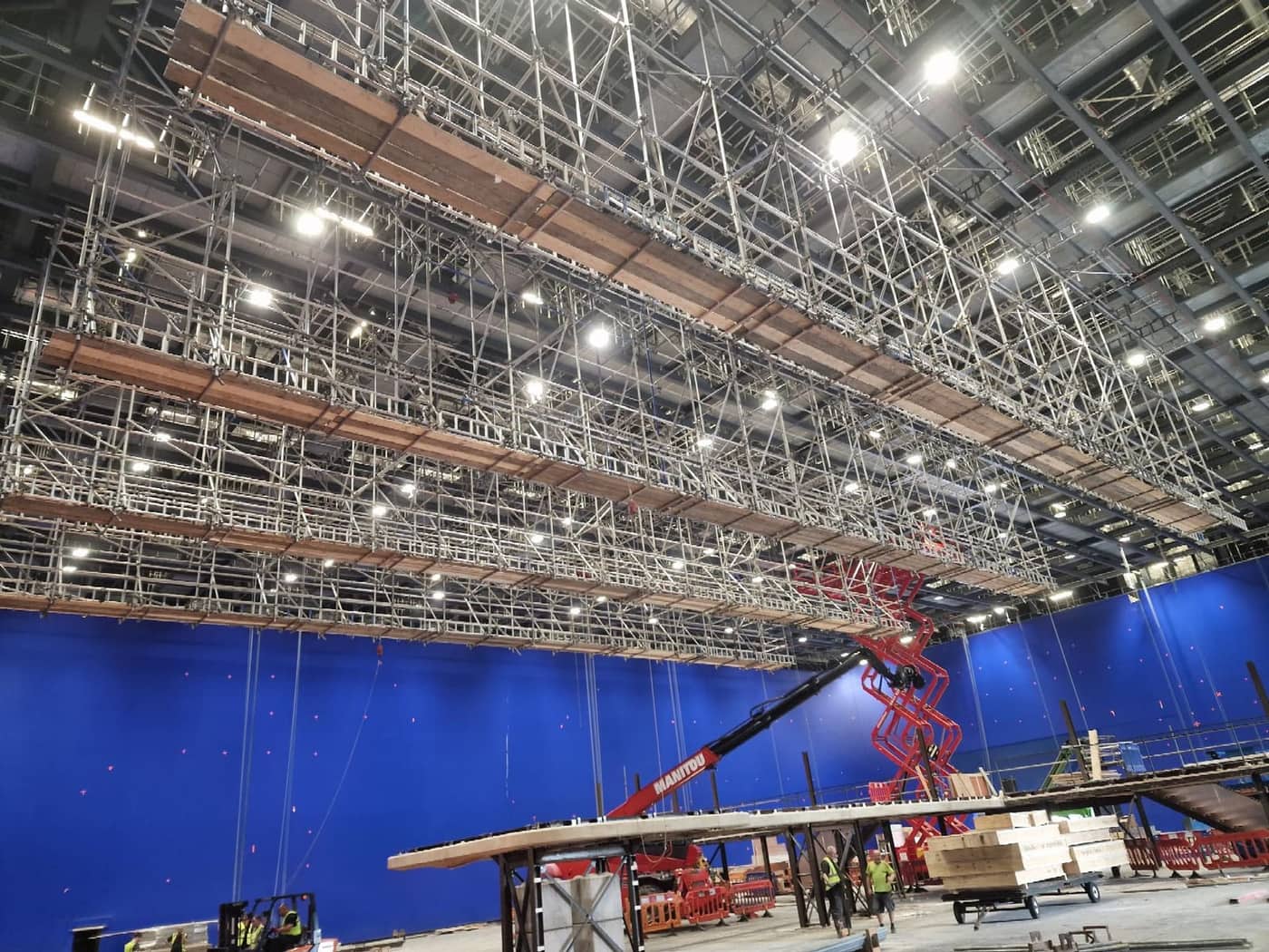 Large-scale internal scaffold structure on a film studio / industrial project